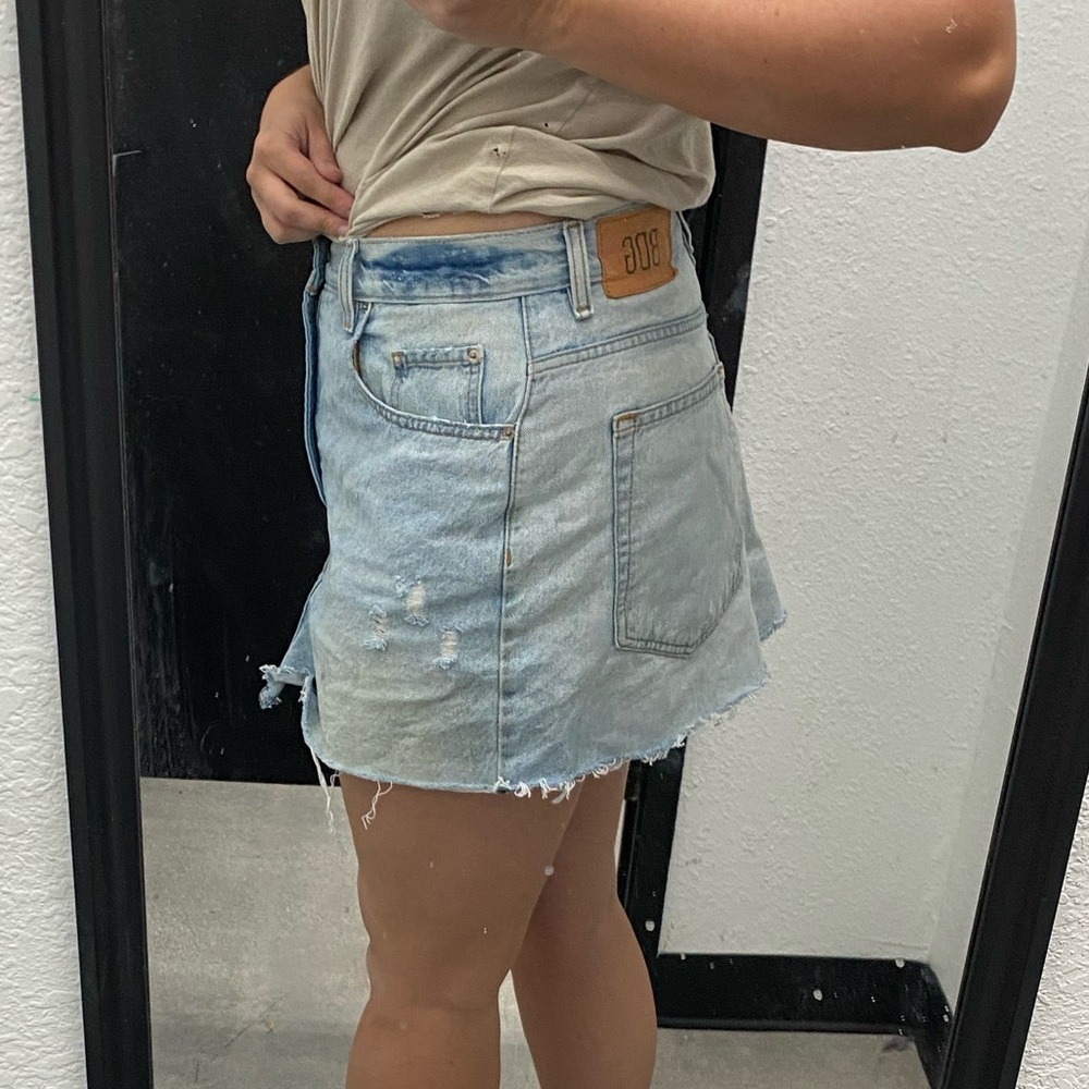 BDG Cutoff Denim Jean Mini Skirt Women’s 32 Waist Grunge Worn Urban Outfitters